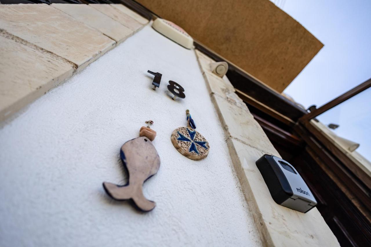 Blue Eye - Waterfront Home In A Scenic Location Birgu Exterior photo